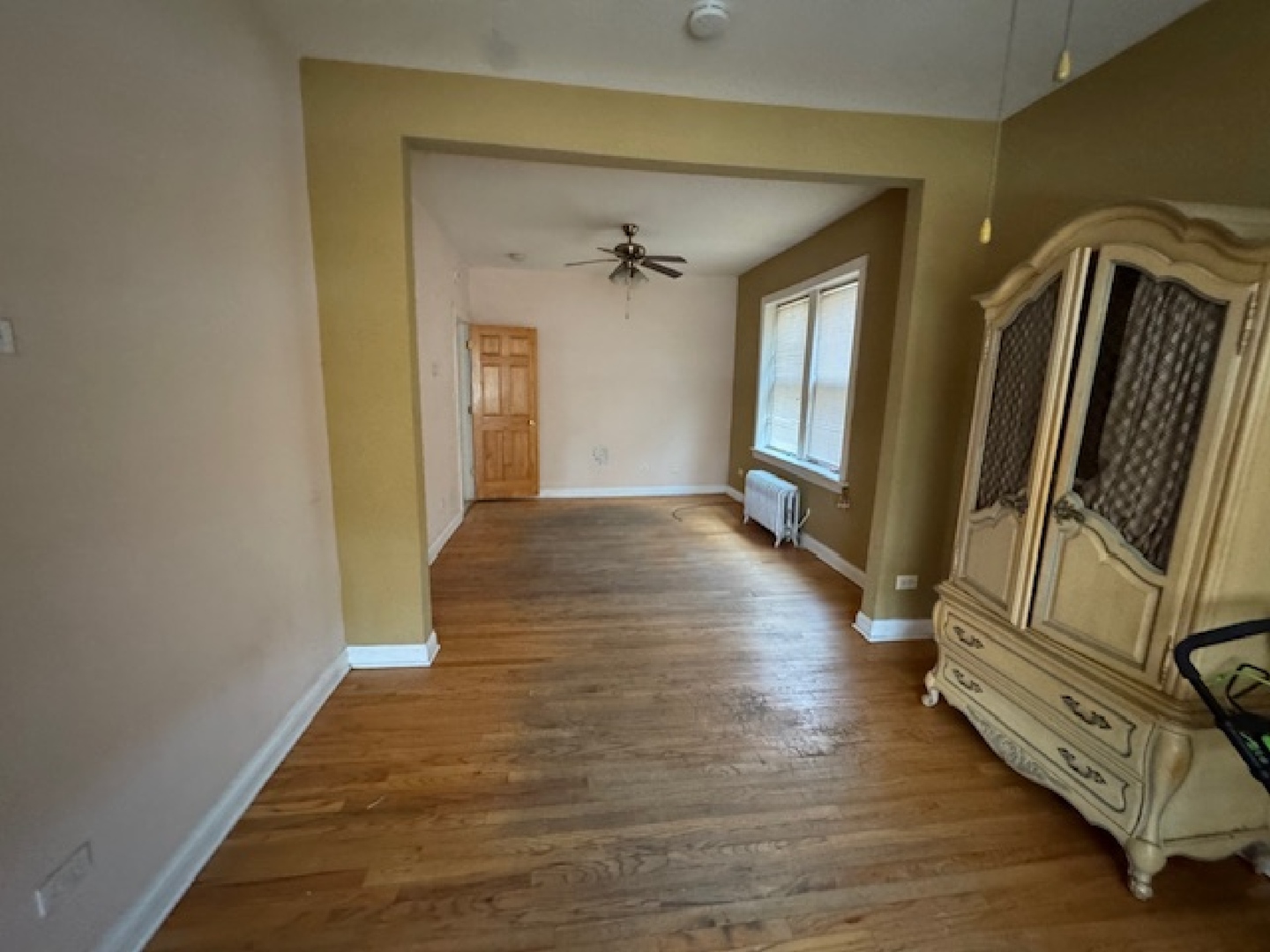 913 N Kedvale Avenue