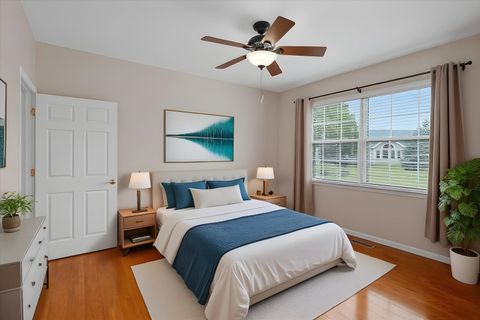 Tiny photo for 21522 Lake St Clair Drive, Crest Hill, IL 60403 (MLS # 12539284)