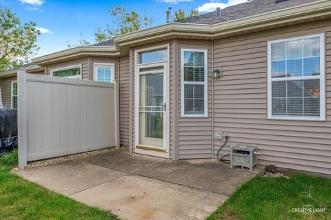 Tiny photo for 21522 Lake St Clair Drive, Crest Hill, IL 60403 (MLS # 12539284)
