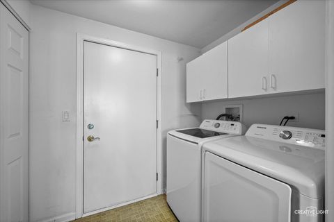 Tiny photo for 21522 Lake St Clair Drive, Crest Hill, IL 60403 (MLS # 12539284)