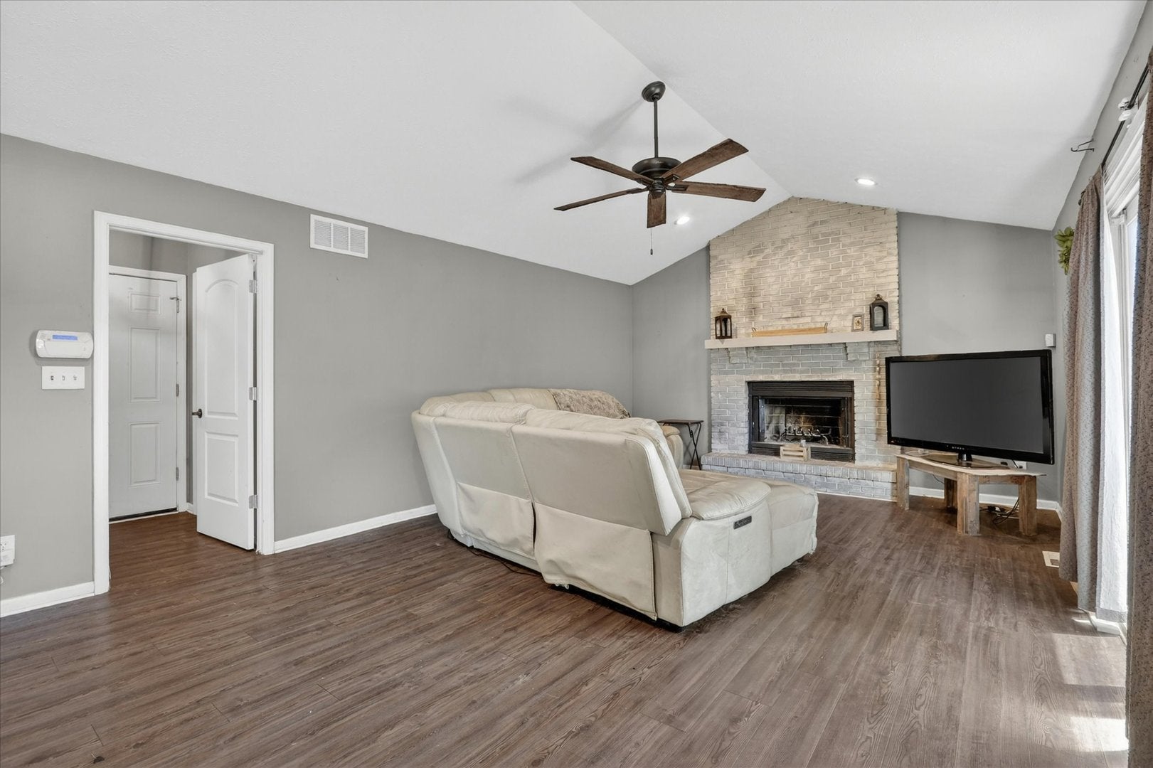 3296 N Trainer Road