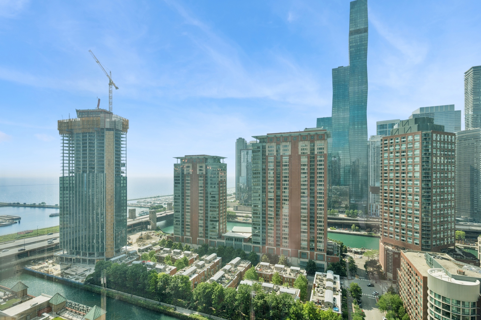 Chicago, Illinois 60611, United States, 2 Bedrooms Bedrooms, ,2 BathroomsBathrooms,Residential,Active,226840