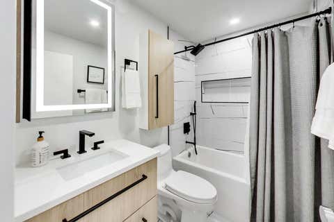 Tiny photo for 1560 N Sandburg Terrace #315J, Chicago, IL 60610 (MLS # 12688082)