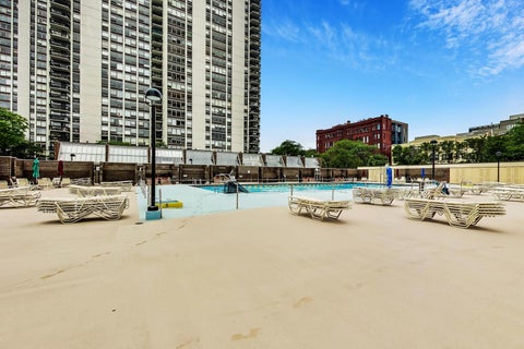 Tiny photo for 1560 N Sandburg Terrace #315J, Chicago, IL 60610 (MLS # 12688082)