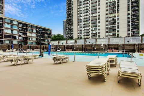 Tiny photo for 1560 N Sandburg Terrace #315J, Chicago, IL 60610 (MLS # 12688082)