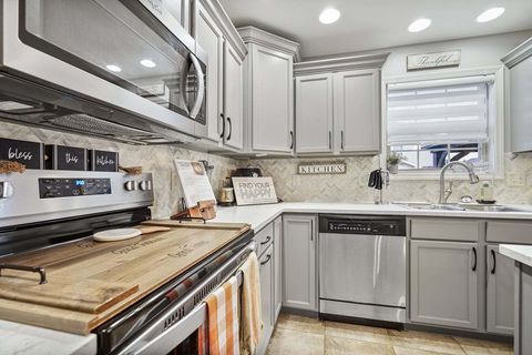 Tiny photo for 905 Dresser Drive, Normal, IL 61761 (MLS # 12518191)