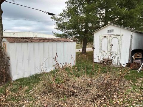 Tiny photo for 1000 DOVER Street, Centralia, IL 62801 (MLS # EB460523)