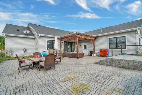 Tiny photo for 801 W Daisy Place, Coal City, IL 60416 (MLS # 12483225)