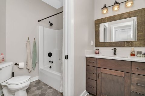Tiny photo for 801 W Daisy Place, Coal City, IL 60416 (MLS # 12483225)