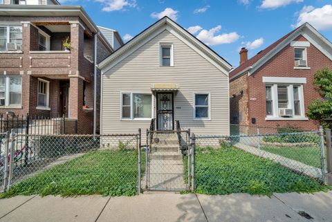 Photo of 3028 S Millard Avenue, Chicago, IL 60623 (MLS # 12479100)