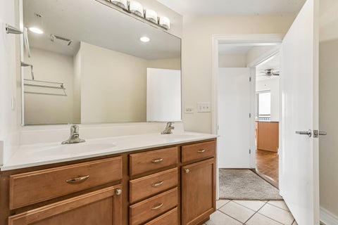 Tiny photo for 1717 S PRAIRIE Avenue #2206, Chicago, IL 60616 (MLS # 12684222)