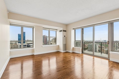 Tiny photo for 1717 S PRAIRIE Avenue #2206, Chicago, IL 60616 (MLS # 12684222)