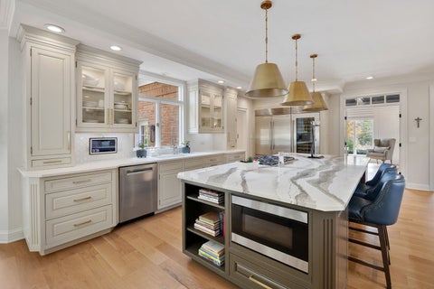 Tiny photo for 602 Fox Glen Drive, St. Charles, IL 60174 (MLS # 12786555)