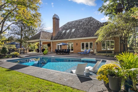 Tiny photo for 602 Fox Glen Drive, St. Charles, IL 60174 (MLS # 12786555)