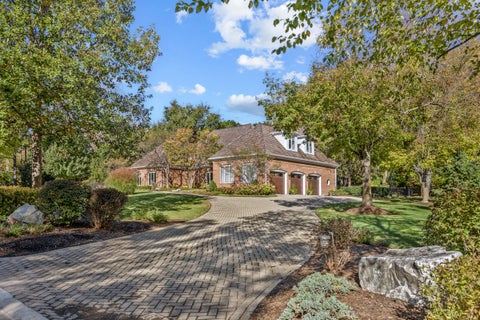 Tiny photo for 602 Fox Glen Drive, St. Charles, IL 60174 (MLS # 12786555)