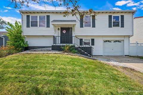Photo of 20558 S Graceland Lane, Frankfort, IL 60423 (MLS # 12712235)