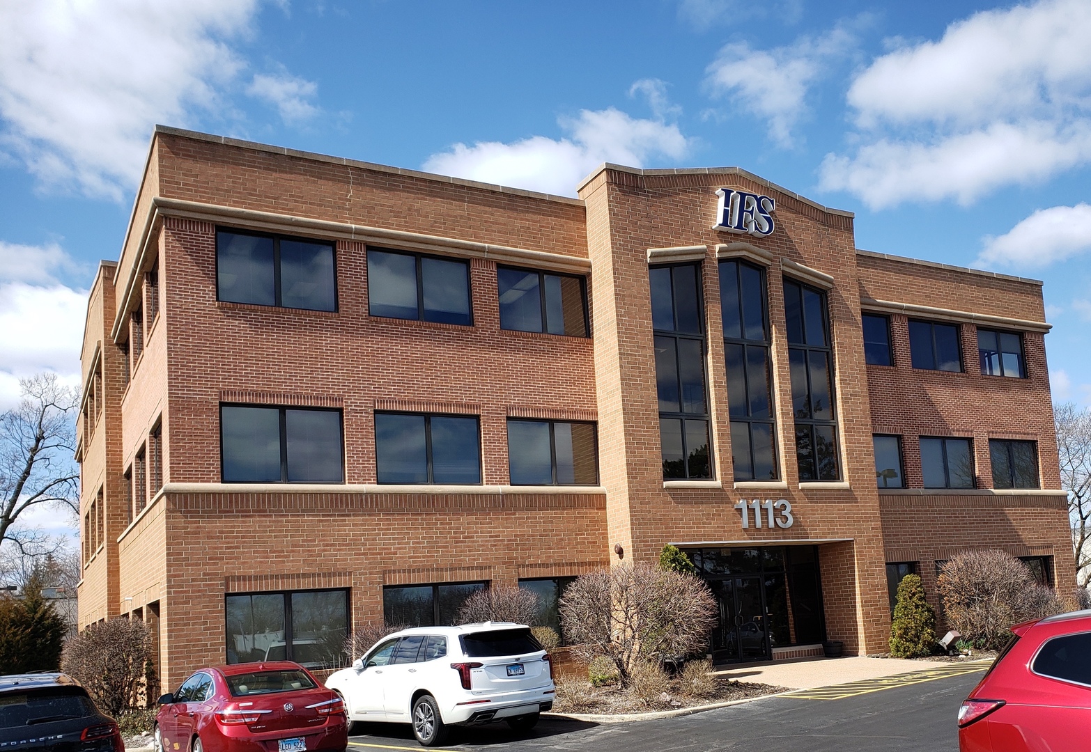 1113 S Milwaukee Avenue