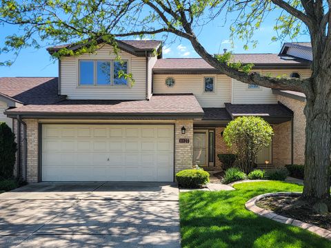 Photo of 11127 Shenandoah Drive, Orland Park, IL 60467 (MLS # 12586977)