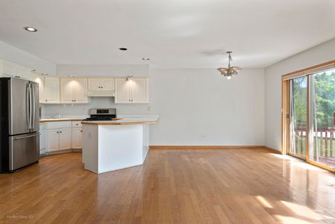 Tiny photo for 11127 Shenandoah Drive, Orland Park, IL 60467 (MLS # 12586977)