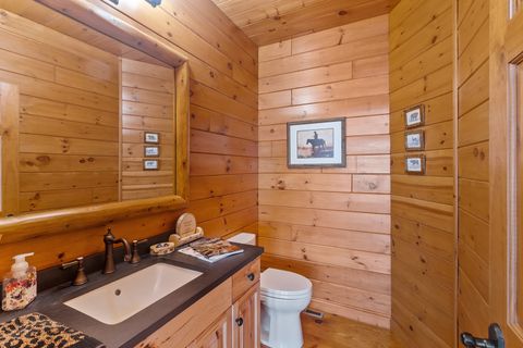 Tiny photo for 17700 Streit Road, Harvard, IL 60033 (MLS # 12598163)