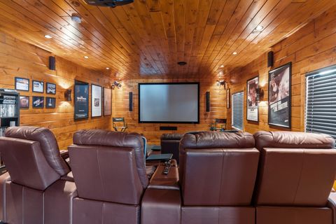 Tiny photo for 17700 Streit Road, Harvard, IL 60033 (MLS # 12598163)