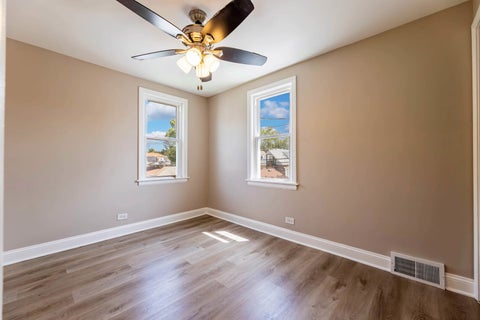Tiny photo for 1027 Bellwood Avenue #f, Bellwood, IL 60104 (MLS # 12694548)
