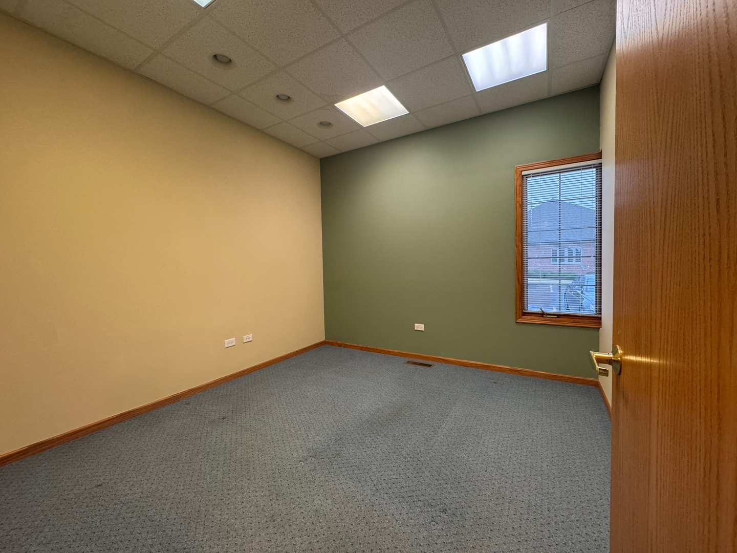10331 W Lincoln Highway