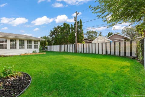 Tiny photo for 9213 S 83rd Court, Hickory Hills, IL 60457 (MLS # 12724332)