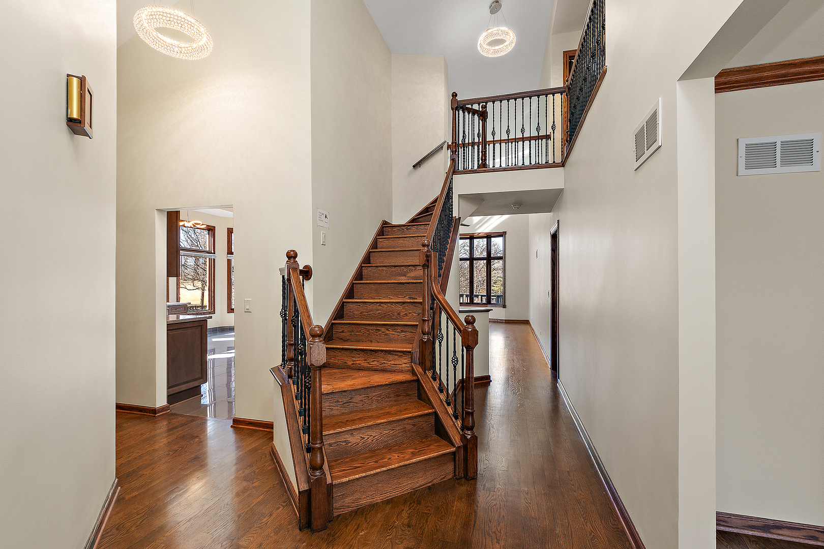 10546 Golf Road