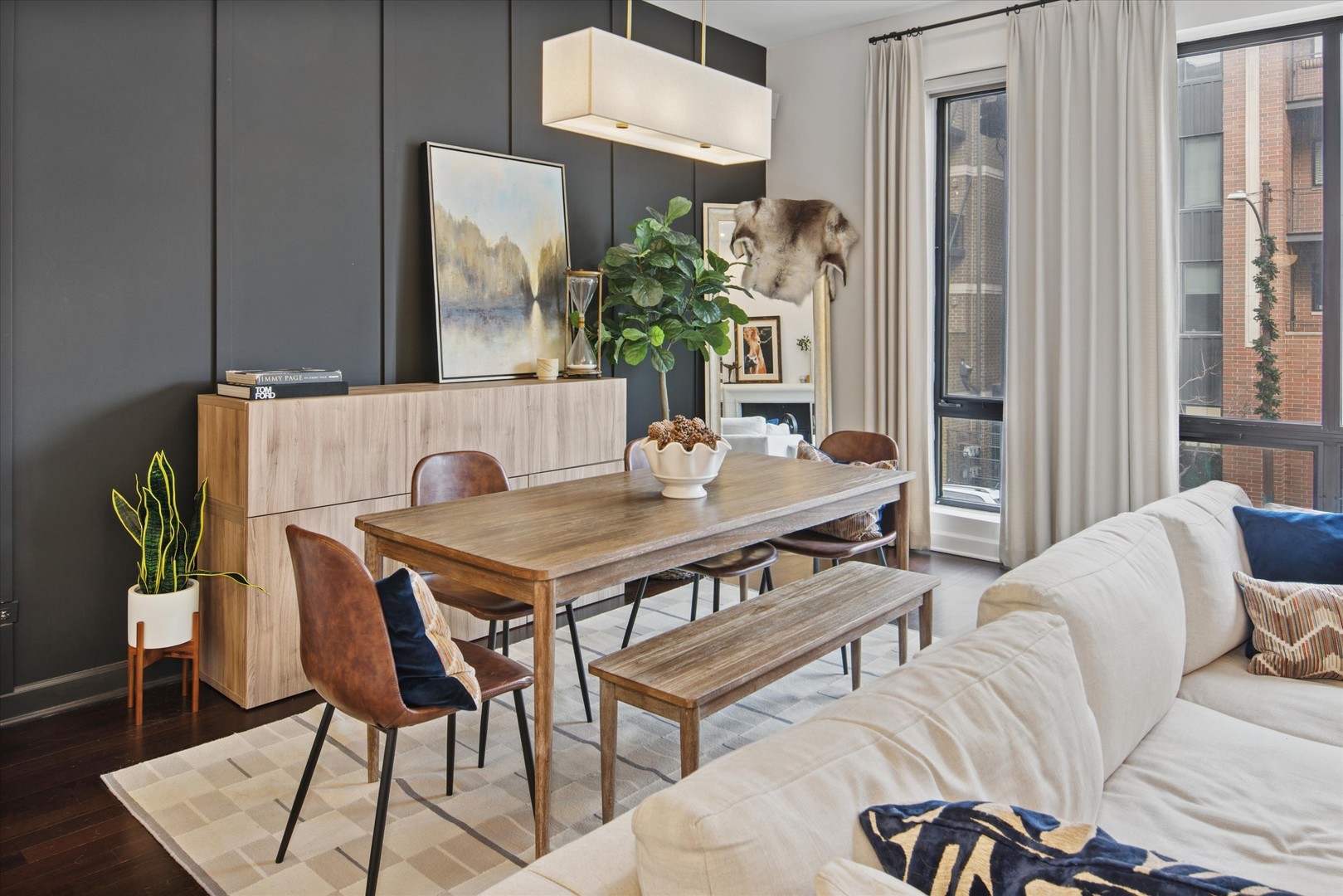 1550 N Bell Avenue 2B