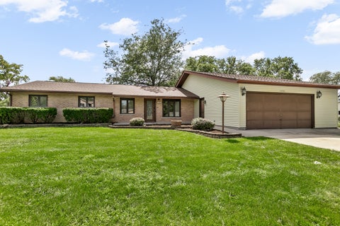 Photo of 16400 Sherwood Drive, Orland Park, IL 60462 (MLS # 12743233)
