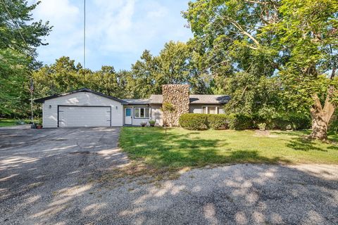 Photo of 25641 S Oakview Court, Channahon, IL 60410 (MLS # 12401572)