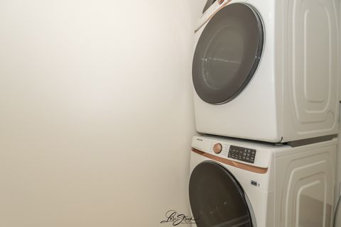 Tiny photo for 55 OAK CREEK Drive, Yorkville, IL 60560 (MLS # 12554996)