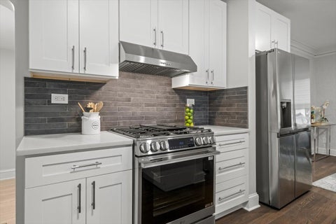 Tiny photo for 432 Colville Place, Waukegan, IL 60085 (MLS # 12748989)