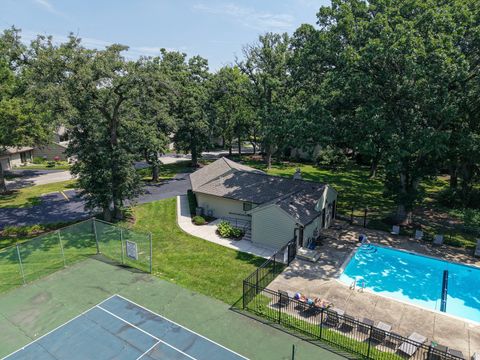 Tiny photo for 1541 Kirkwood Drive, Geneva, IL 60134 (MLS # 12391210)