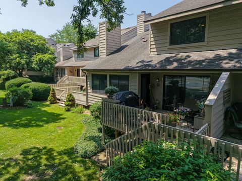 Tiny photo for 1541 Kirkwood Drive, Geneva, IL 60134 (MLS # 12391210)
