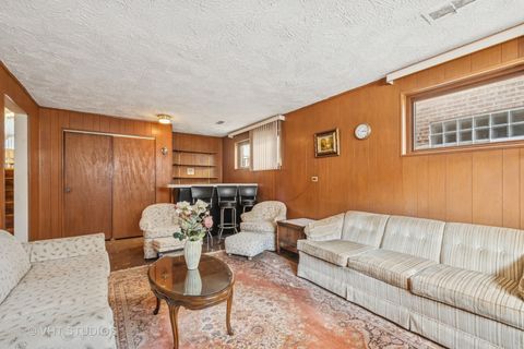 Tiny photo for 4143 W Devon Avenue, Chicago, IL 60646 (MLS # 12478786)