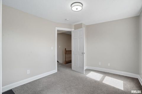 Tiny photo for 1222 PERSHING Avenue, Davenport, IA 52803 (MLS # QC4267866)