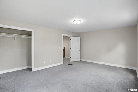 Tiny photo for 1222 PERSHING Avenue, Davenport, IA 52803 (MLS # QC4267866)