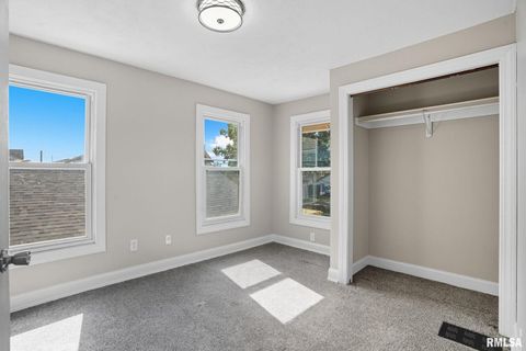 Tiny photo for 1222 PERSHING Avenue, Davenport, IA 52803 (MLS # QC4267866)