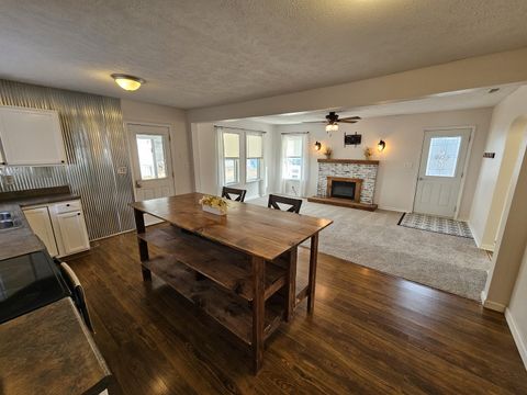 Tiny photo for 820 Airport Road, Mt Vernon, IL 62864 (MLS # 12569625)