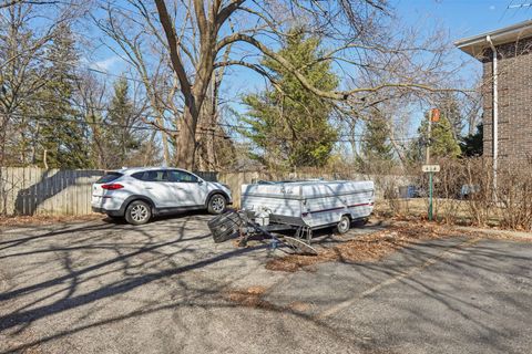 Tiny photo for 414 Skokie Court, Wilmette, IL 60091 (MLS # 12513115)