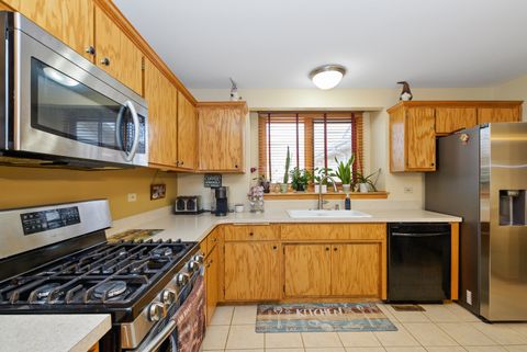 Tiny photo for 19334 Carrick Way, Tinley Park, IL 60487 (MLS # 12615126)