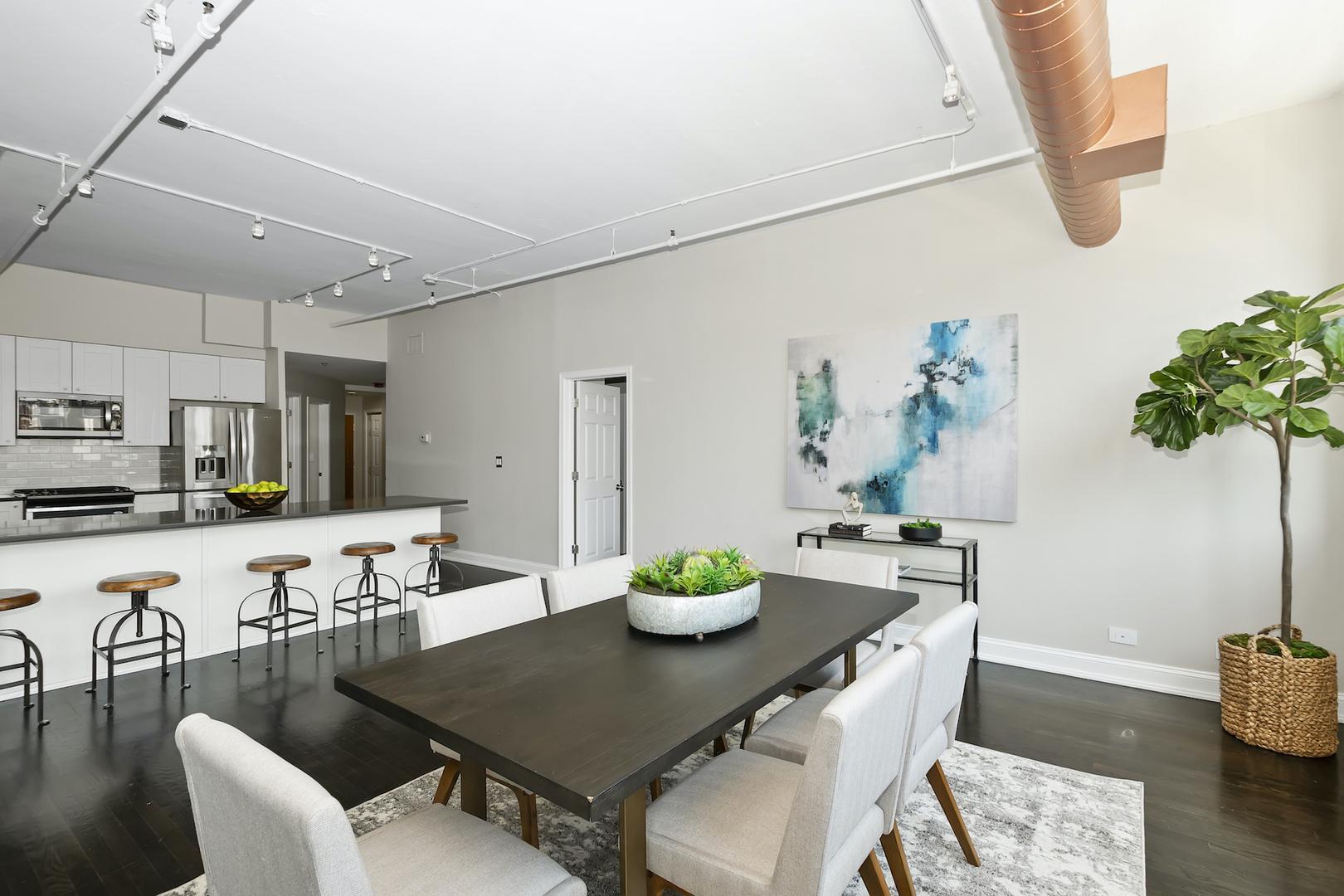 161 W Harrison Street 1106-1108