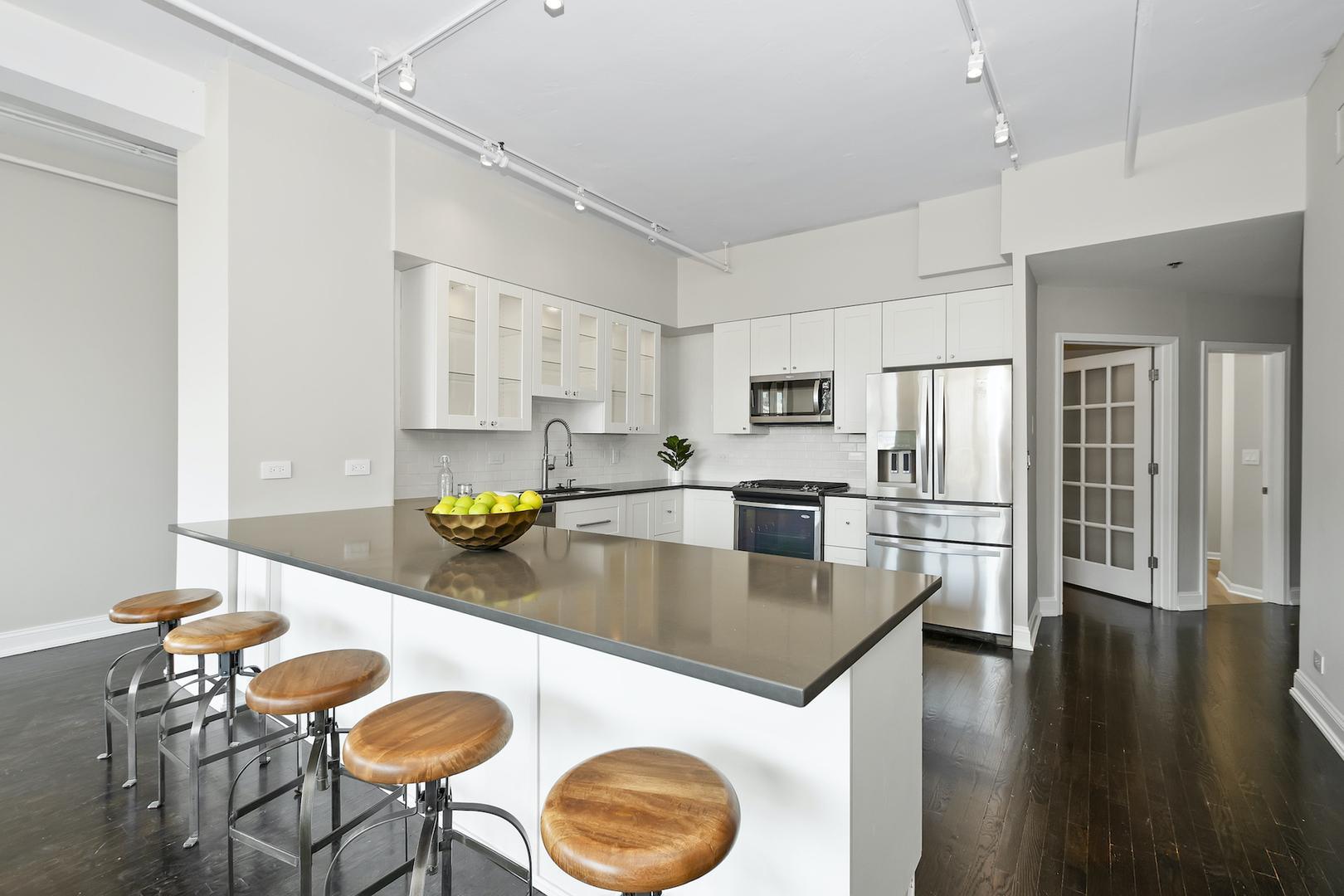 161 W Harrison Street 1106-1108