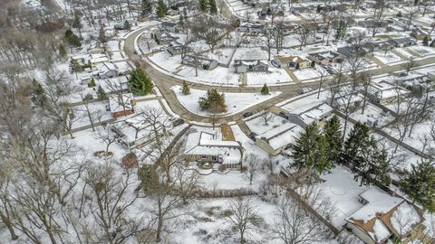 Tiny photo for 1129 N Cumberland Circle, McHenry, IL 60050 (MLS # 12596208)