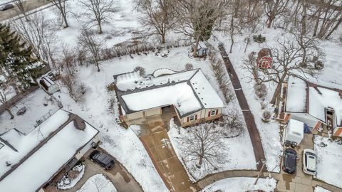 Tiny photo for 1129 N Cumberland Circle, McHenry, IL 60050 (MLS # 12596208)