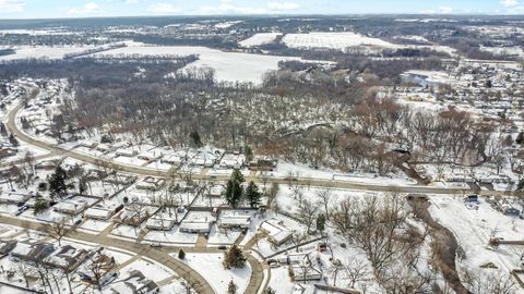 Tiny photo for 1129 N Cumberland Circle, McHenry, IL 60050 (MLS # 12596208)