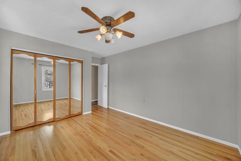 Tiny photo for 1129 N Cumberland Circle, McHenry, IL 60050 (MLS # 12596208)