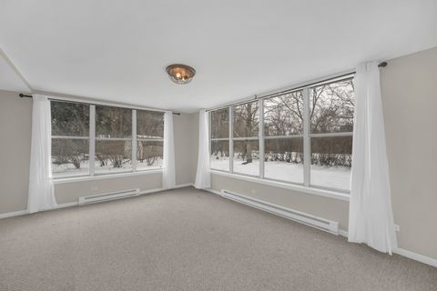 Tiny photo for 1129 N Cumberland Circle, McHenry, IL 60050 (MLS # 12596208)